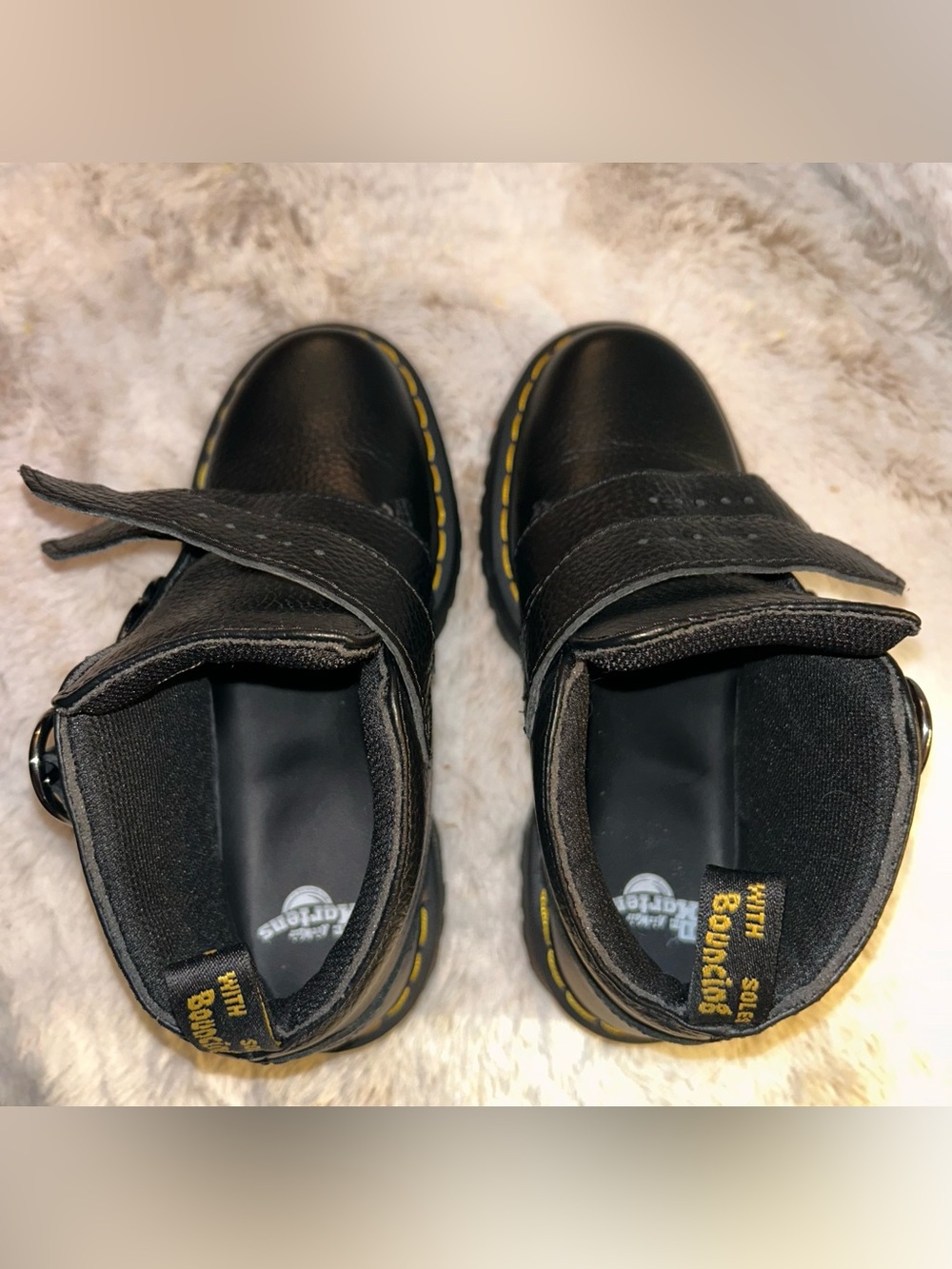 🖤Dr. Martens Devon Heart Boots BLACK🖤 - Picture 9 of 10